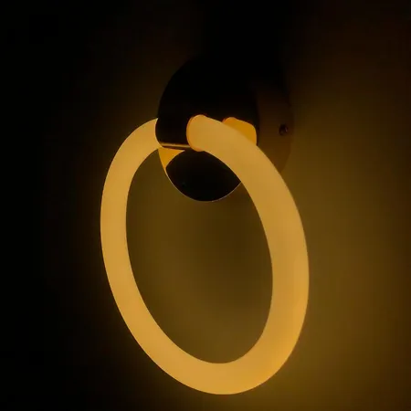 New Bazaar, Grand 公寓 *